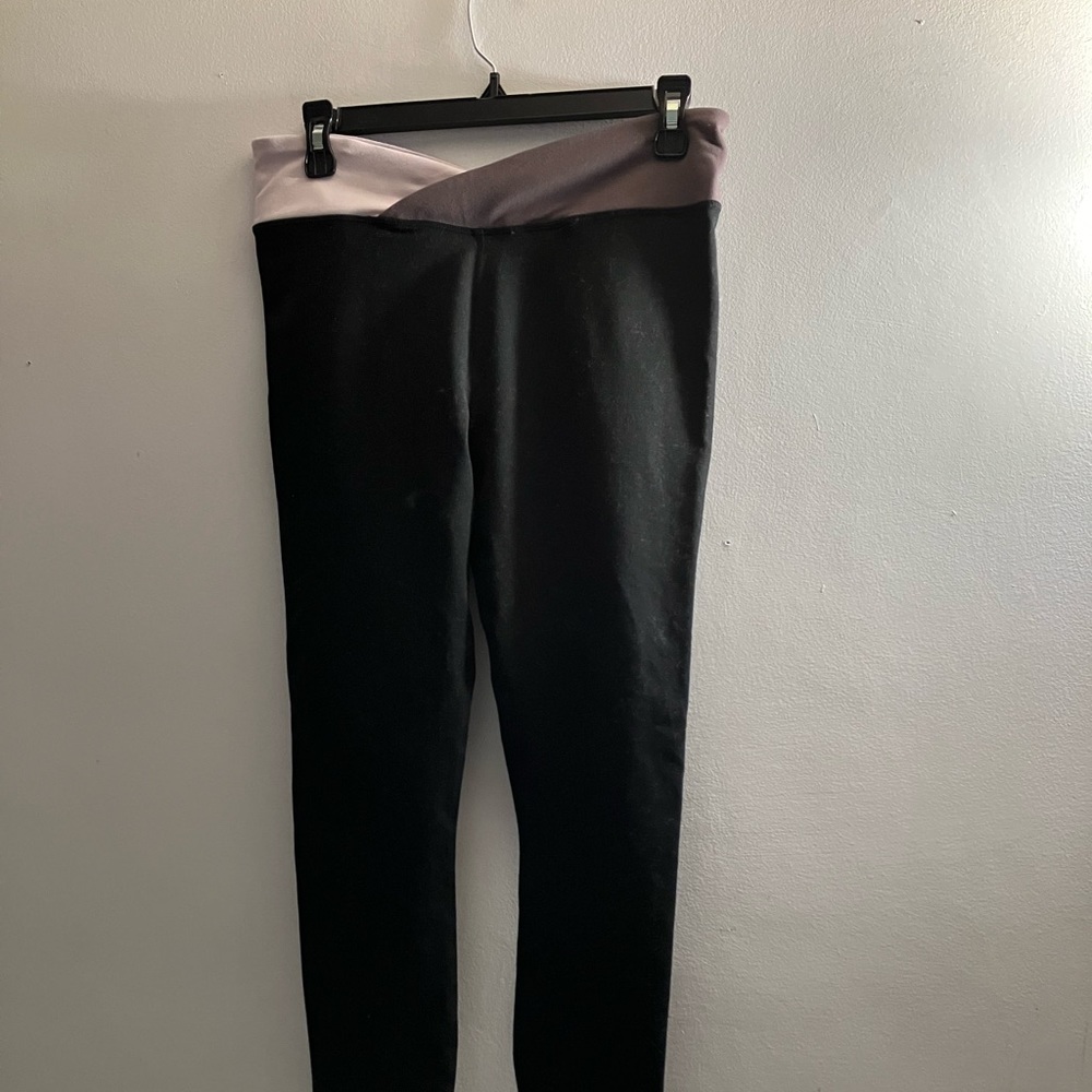 M | Winn Legging View 2